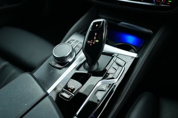 https://vehicle-cdn.autoleague.cloud/30641_U512996_24.jpg