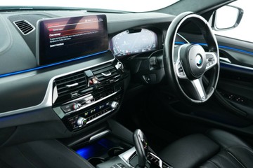 https://vehicle-cdn.autoleague.cloud/30641_U512996_26.jpg