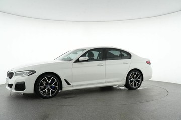 https://vehicle-cdn.autoleague.cloud/30641_U512996_6.jpg