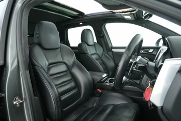 https://vehicle-cdn.autoleague.cloud/30641_U513011_13.jpg