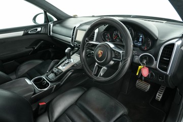 https://vehicle-cdn.autoleague.cloud/30641_U513011_14.jpg