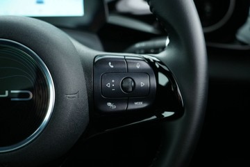 https://vehicle-cdn.autoleague.cloud/30641_U513016_18.jpg