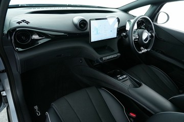 https://vehicle-cdn.autoleague.cloud/30641_U513016_24.jpg