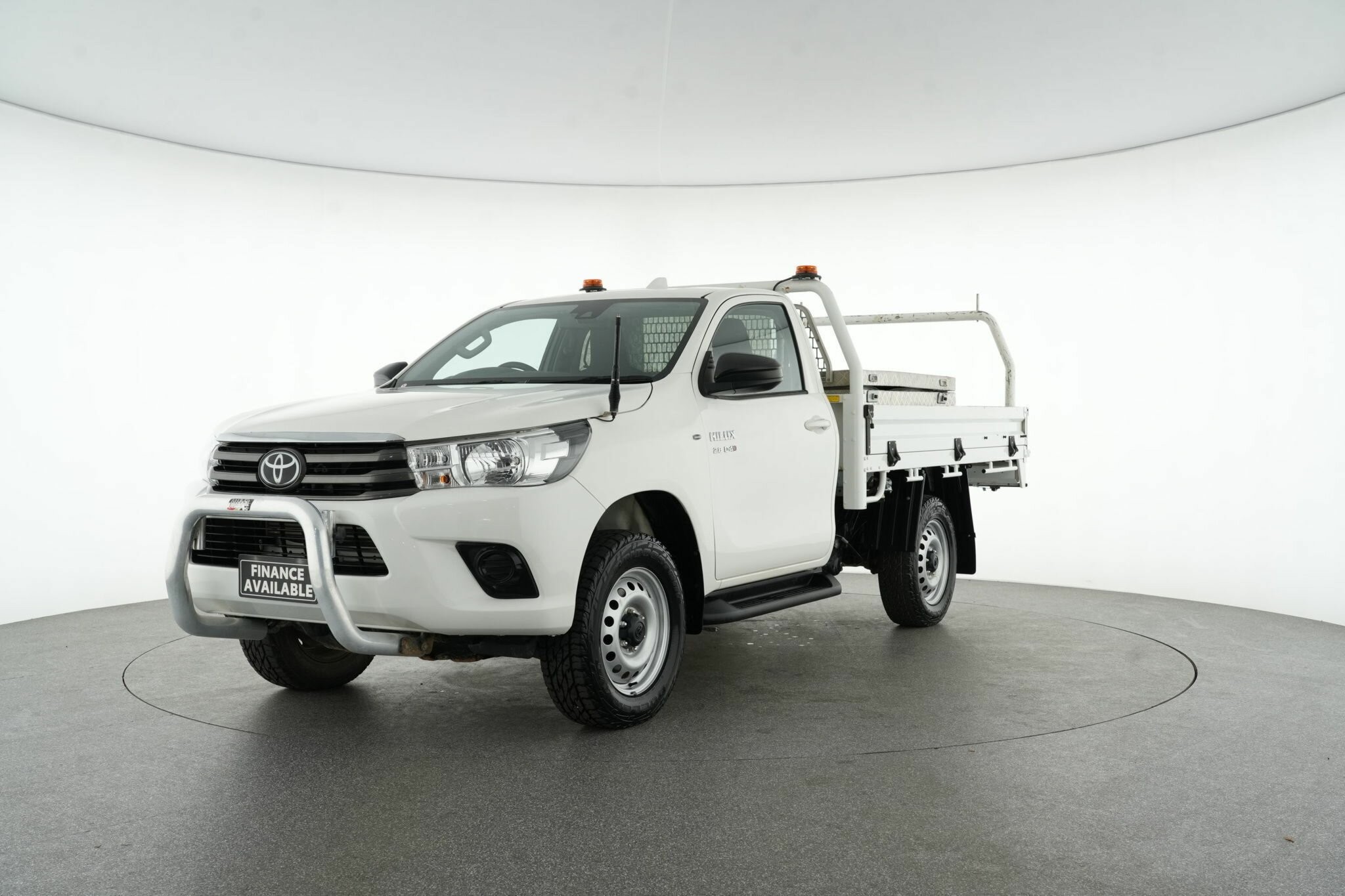 Toyota Hilux image 4