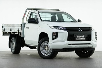 https://vehicle-cdn.autoleague.cloud/30641_U513025_1.jpg