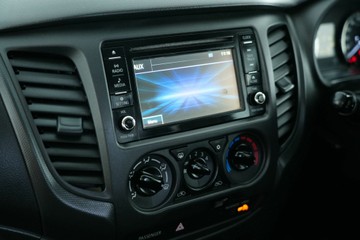 https://vehicle-cdn.autoleague.cloud/30641_U513025_24.jpg