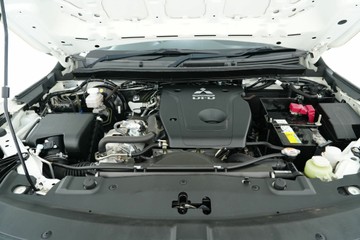 https://vehicle-cdn.autoleague.cloud/30641_U513025_27.jpg