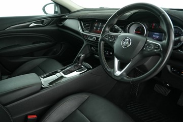 https://vehicle-cdn.autoleague.cloud/30641_U513035_15.jpg