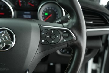 https://vehicle-cdn.autoleague.cloud/30641_U513035_16.jpg