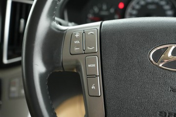 https://vehicle-cdn.autoleague.cloud/30641_U513043_22.jpg