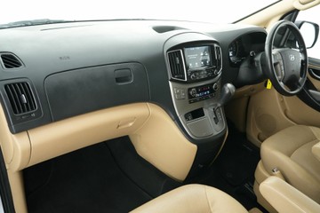 https://vehicle-cdn.autoleague.cloud/30641_U513043_27.jpg