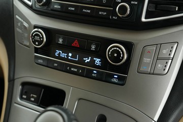 https://vehicle-cdn.autoleague.cloud/30641_U513043_32.jpg