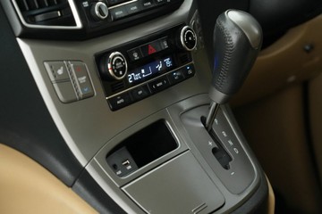 https://vehicle-cdn.autoleague.cloud/30641_U513043_37.jpg