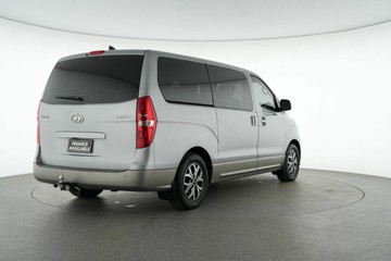 https://vehicle-cdn.autoleague.cloud/30641_U513043_7.jpg