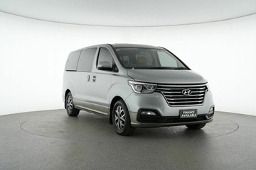 https://vehicle-cdn.autoleague.cloud/30641_U513043_8.jpg