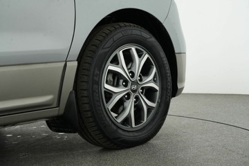 https://vehicle-cdn.autoleague.cloud/30641_U513043_9.jpg