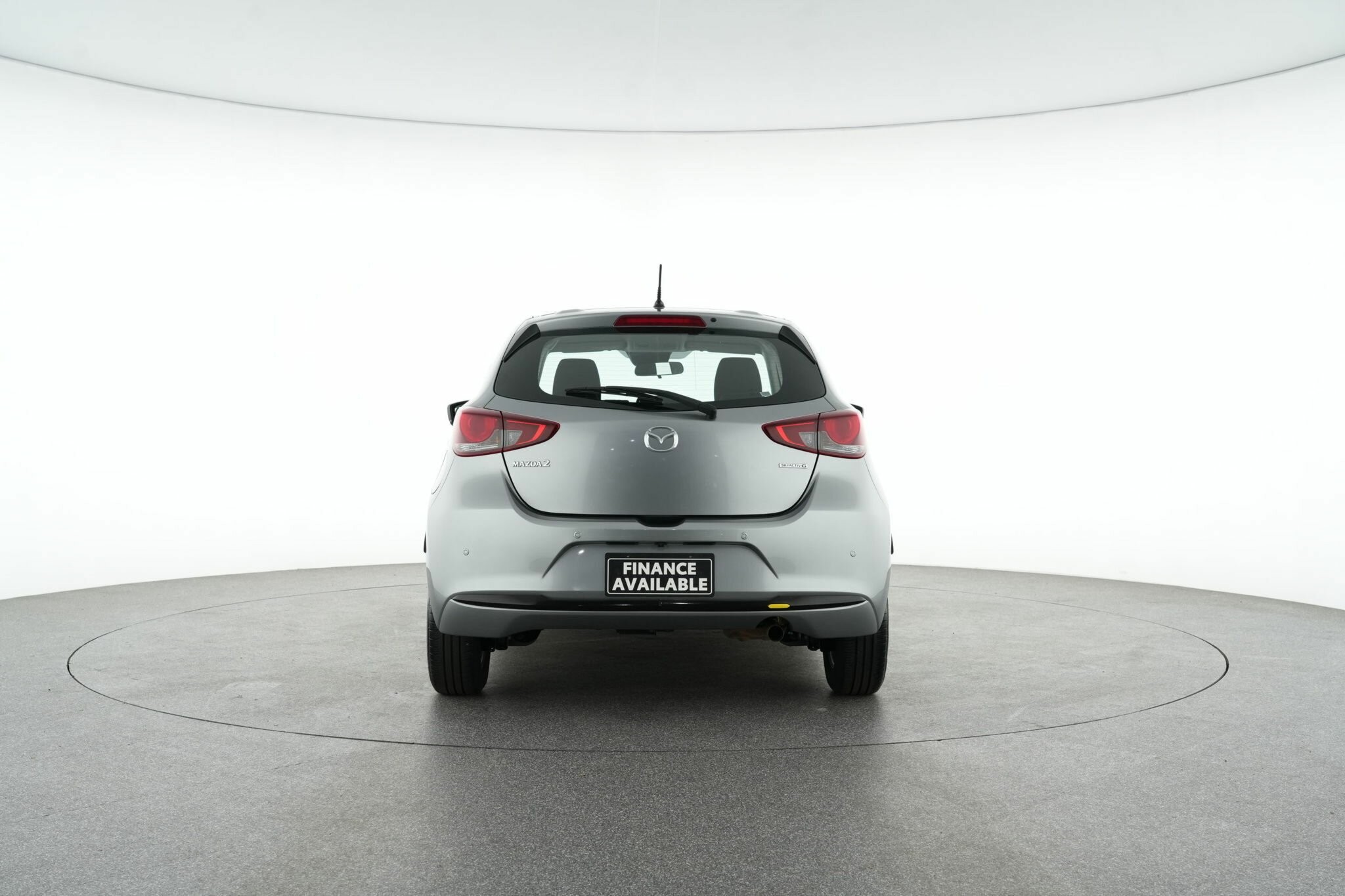 Mazda 2 image 4