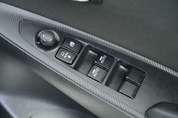 https://vehicle-cdn.autoleague.cloud/30641_U513049_19.jpg