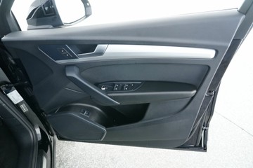 https://vehicle-cdn.autoleague.cloud/30641_U513057_16.jpg