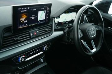 https://vehicle-cdn.autoleague.cloud/30641_U513057_27.jpg