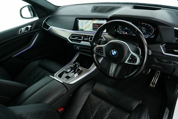 https://vehicle-cdn.autoleague.cloud/30641_U513063_17.jpg