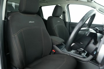 https://vehicle-cdn.autoleague.cloud/30641_U513075_13.jpg