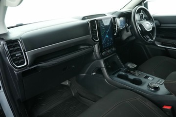 https://vehicle-cdn.autoleague.cloud/30641_U513075_24.jpg