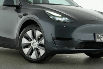 https://vehicle-cdn.autoleague.cloud/30641_U513083_2.jpg