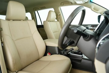 https://vehicle-cdn.autoleague.cloud/30641_U513093_13.jpg
