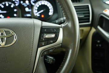 https://vehicle-cdn.autoleague.cloud/30641_U513093_17.jpg