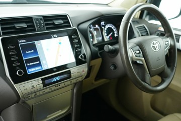 https://vehicle-cdn.autoleague.cloud/30641_U513093_24.jpg