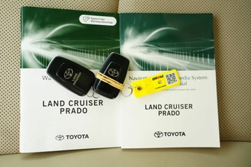 https://vehicle-cdn.autoleague.cloud/30641_U513093_27.jpg