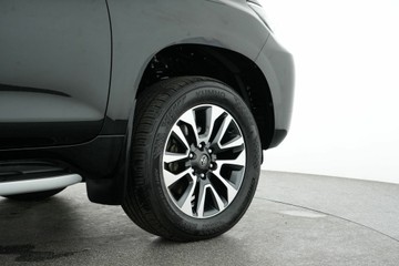 https://vehicle-cdn.autoleague.cloud/30641_U513093_8.jpg