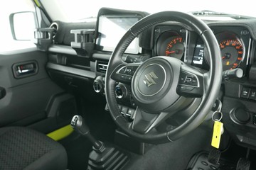 https://vehicle-cdn.autoleague.cloud/30641_U513095_13.jpg