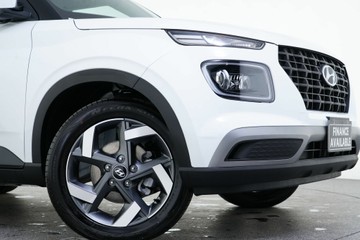 https://vehicle-cdn.autoleague.cloud/30641_U513098_2.jpg