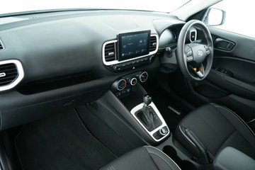 https://vehicle-cdn.autoleague.cloud/30641_U513098_25.jpg