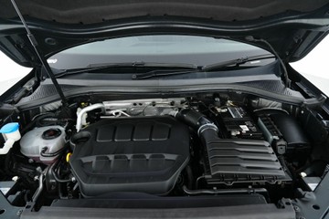 https://vehicle-cdn.autoleague.cloud/30641_U513102_32.jpg