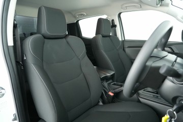 https://vehicle-cdn.autoleague.cloud/30641_U513124_12.jpg