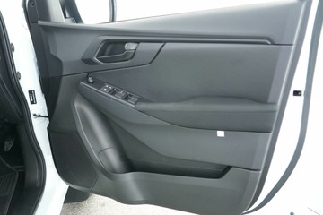 https://vehicle-cdn.autoleague.cloud/30641_U513124_14.jpg