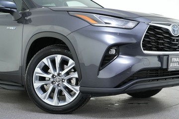 https://vehicle-cdn.autoleague.cloud/30641_U513140_2.jpg