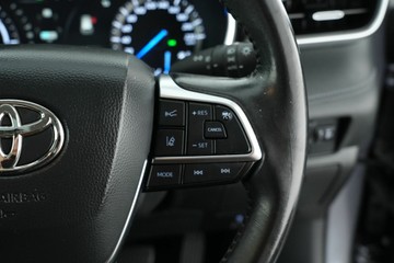https://vehicle-cdn.autoleague.cloud/30641_U513140_21.jpg