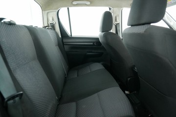 https://vehicle-cdn.autoleague.cloud/30641_U513142_11.jpg