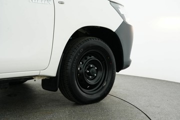 https://vehicle-cdn.autoleague.cloud/30641_U513142_8.jpg