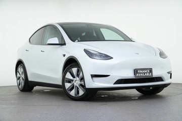https://vehicle-cdn.autoleague.cloud/30641_U513145_1.jpg