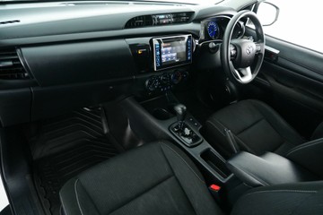 https://vehicle-cdn.autoleague.cloud/30641_U513147_24.jpg