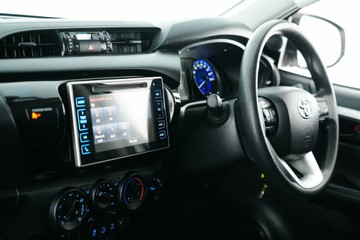 https://vehicle-cdn.autoleague.cloud/30641_U513147_25.jpg