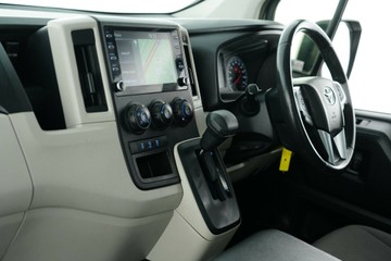 https://vehicle-cdn.autoleague.cloud/30641_U513152_24.jpg