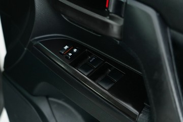 https://vehicle-cdn.autoleague.cloud/30641_U513153_14.jpg