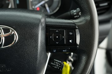 https://vehicle-cdn.autoleague.cloud/30641_U513156_17.jpg