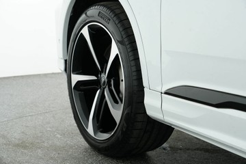 https://vehicle-cdn.autoleague.cloud/30641_U513162_5.jpg